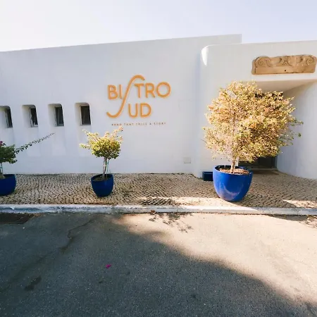 With 2 Bedrooms In Balaia, Olhos De água, *